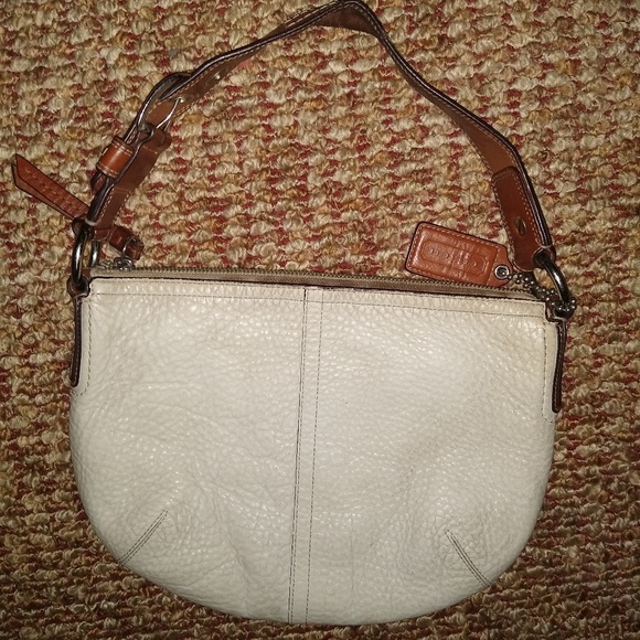 Coach purse - Picture 3 of 5